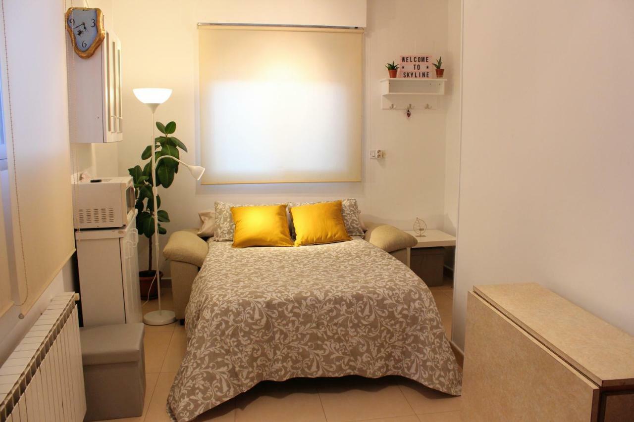 Vut Skyline Apartment Segovia Exterior foto