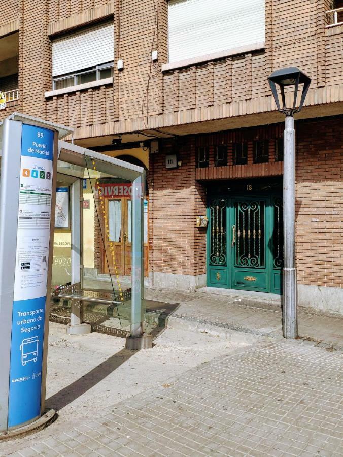 Vut Skyline Apartment Segovia Exterior foto