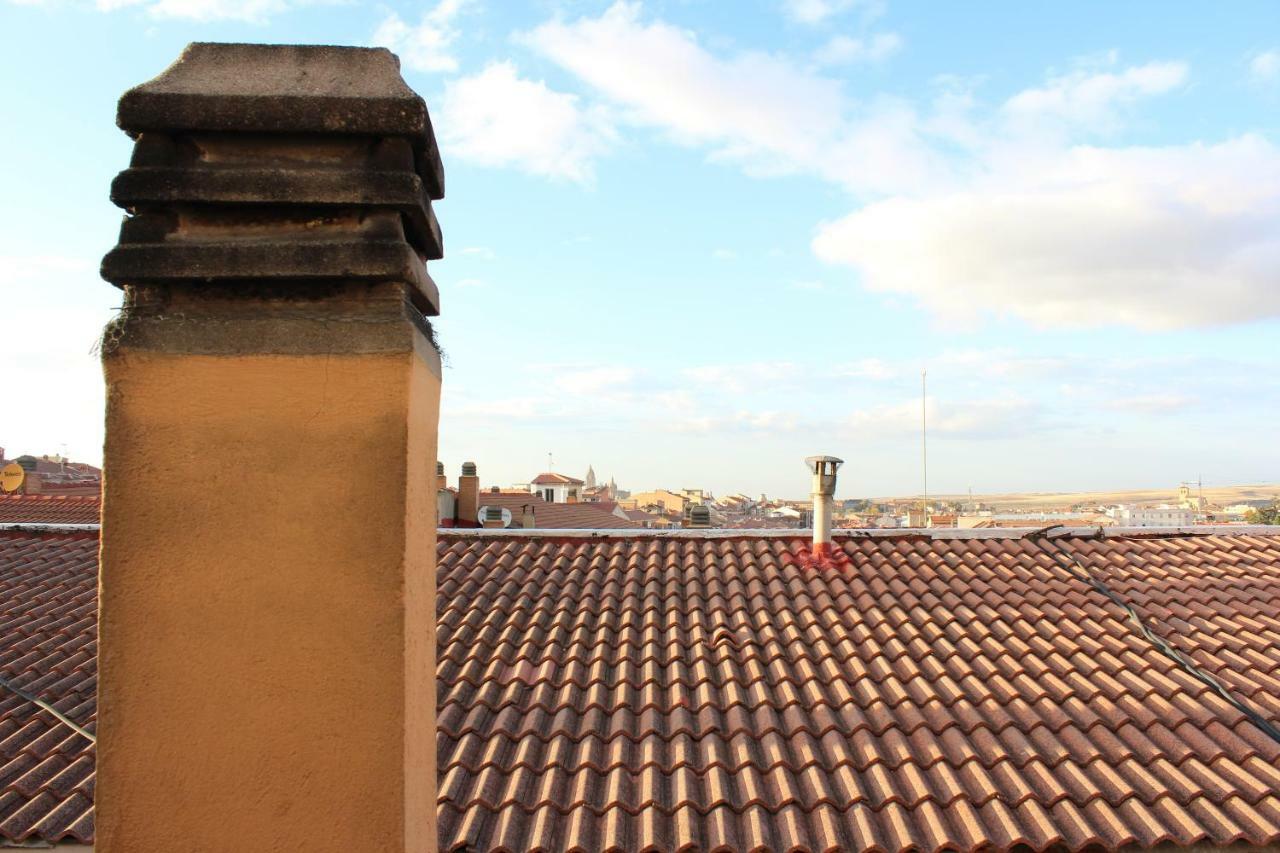 Vut Skyline Apartment Segovia Exterior foto